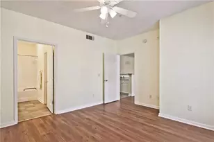 8102 Woodland Ln, Alpharetta, GA 30009 - Photo 24