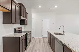 505 Hayes Ln, Canton, GA 30115 - Photo 4
