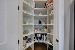 2075 Parkside Ln, Roswell, GA 30076 - Photo 20
