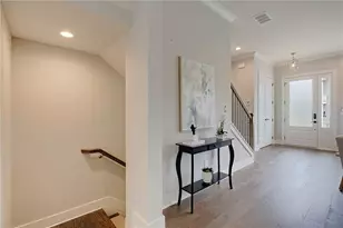 2075 Parkside Ln, Roswell, GA 30076 - Photo 10