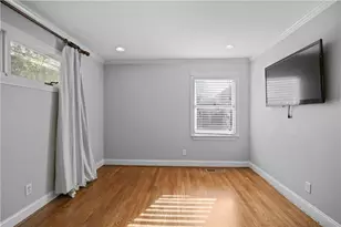 105 Spruell Springs Rd, Atlanta, GA 30342 - Photo 18