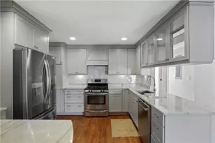 105 Spruell Springs Rd, Atlanta, GA 30342 - Photo 10