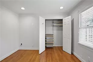 105 Spruell Springs Rd, Atlanta, GA 30342 - Photo 16