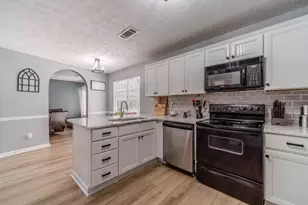 721 Woodland Ridge Dr, Monroe, GA 30656 - Photo 12