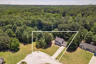 721 Woodland Ridge Dr, Monroe, GA 30656 - Photo 2