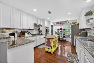 269 Edinburgh Lane, Woodstock, GA 30188 - Photo 8