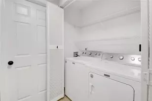 3655 Habersham Rd NE, Atlanta, GA 30305 - Photo 10