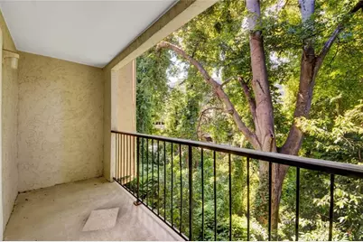 3655 Habersham Road NE #B141, Atlanta, GA 30305 - Photo 12