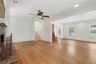 3135 Wanda Woods Dr, Atlanta, GA 30340 - Photo 16