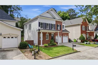 996 Pitts Road Unit D, Sandy Springs, GA 30350 - Photo 2