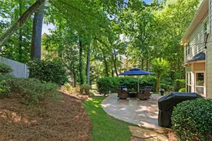 565 Windermere Park Ct, Alpharetta, GA 30022 - Photo 2