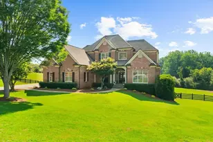 7130 Little Brook Ln, Cumming, GA 30041 - Photo 2