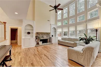 6339 Grand Loop Road, Sugar Hill, GA 30518 - Photo 10