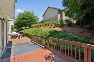 1075 Brownstone Dr, Marietta, GA 30008 - Photo 36