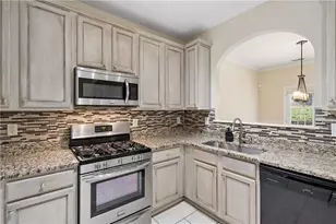 1075 Brownstone Dr, Marietta, GA 30008 - Photo 10