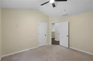 1075 Brownstone Dr, Marietta, GA 30008 - Photo 32