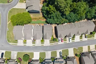 1075 Brownstone Dr, Marietta, GA 30008 - Photo 38