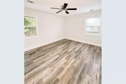 132 Lamar Avenue, Atlanta, GA 30314 - Photo 8
