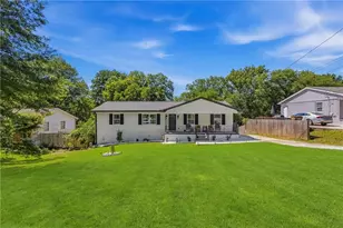 1085 Azalea Circle, Marietta, GA 30062 - Photo 2