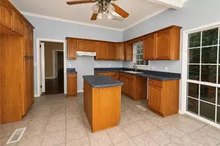 437 Orchard Ln, Sandersville, GA 31082 - Photo 8