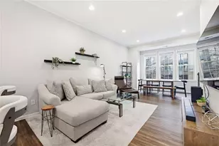 629 Broadview Pl NE, Atlanta, GA 30324 - Photo 2