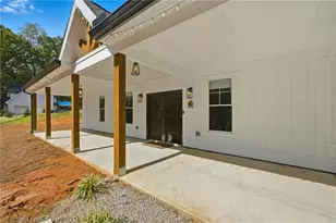 133 Sharon Ct, Dallas, GA 30132 - Photo 2