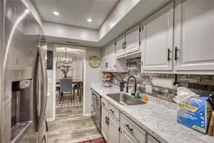6851 Roswell Rd, Sandy Springs, GA 30328 - Photo 20
