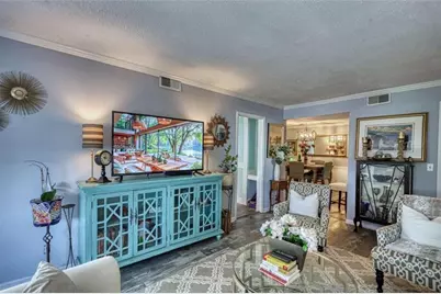 6851 Roswell Rd, Sandy Springs, GA 30328 - Photo 8
