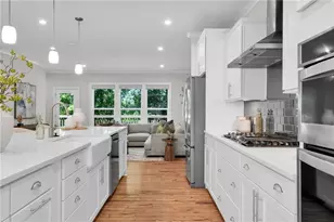 1053 Brandsford St NW, Atlanta, GA 30318 - Photo 20
