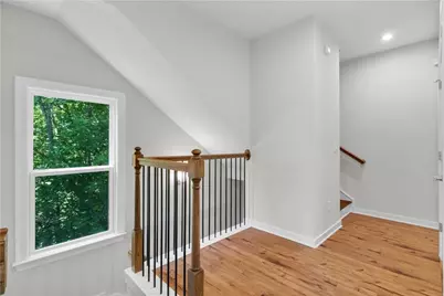 1053 Brandsford Street NW, Atlanta, GA 30318 - Photo 28