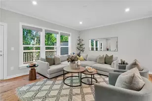 1053 Brandsford St NW, Atlanta, GA 30318 - Photo 22