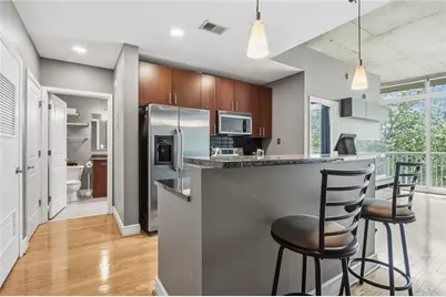 950 W Peachtree Street NW #913, Atlanta, GA 30309 - Photo 2