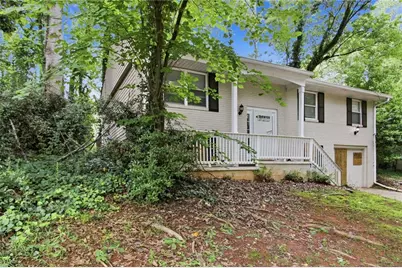 4436 Malibu Drive, Decatur, GA 30035 - Photo 2