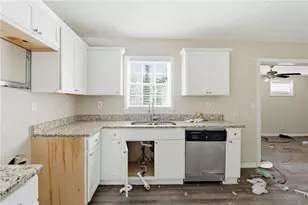 3975 Phylis Pl, Decatur, GA 30035 - Photo 12