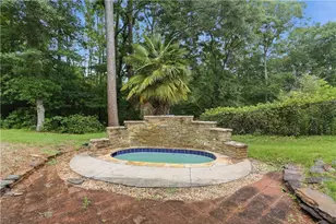 3839 Cotswold Dr SW, Lilburn, GA 30047 - Photo 54