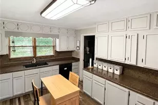 202 Bryan St, Bremen, GA 30110 - Photo 6