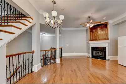 813 Clifton Heights Lane NE, Atlanta, GA 30329 - Photo 8