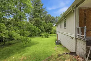 3809 Clovis Ct NW, Atlanta, GA 30331 - Photo 2
