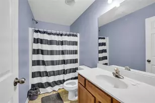 1656 Little Creek Dr, Lawrenceville, GA 30045 - Photo 2