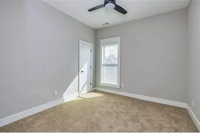1678 Dorsey Avenue, East Point, GA 30344 - Photo 18