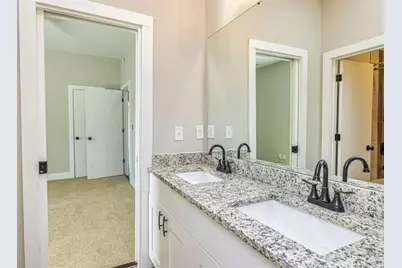 1678 Dorsey Avenue, East Point, GA 30344 - Photo 14