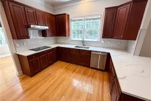 1231 Dunwoody Village Dr, Atlanta, GA 30338 - Photo 12