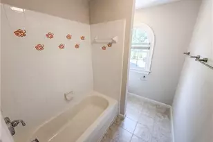 1231 Dunwoody Village Dr, Atlanta, GA 30338 - Photo 18