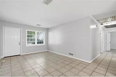 2124 Golfview Drive SE, Conyers, GA 30013 - Photo 6