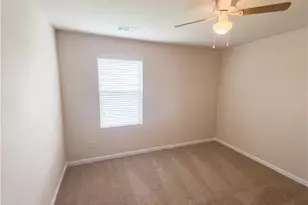 8496 Glenview St, Douglasville, GA 30134 - Photo 14