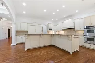 420 Morgan Oak Cir, Atlanta, GA 30342 - Photo 16