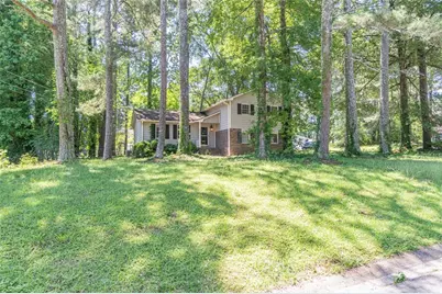 5286 NW Cobblestone Way NW, Lilburn, GA 30047 - Photo 2