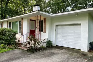 307 Cherokee Dr, Warner Robins, GA 31093 - Photo 2