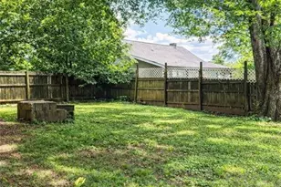 28 Eighth St, Emerson, GA 30137 - Photo 4