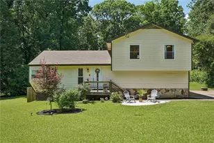 3211 Oakbrook Ln, Clarkston, GA 30021 - Photo 1